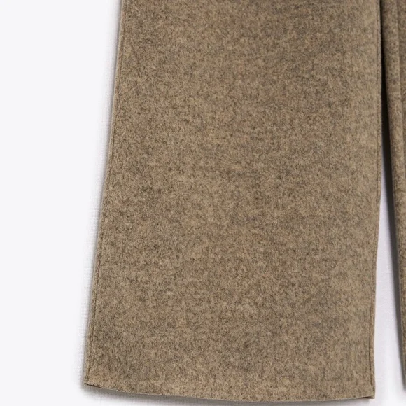 Soft Set - Picture 2 of 5